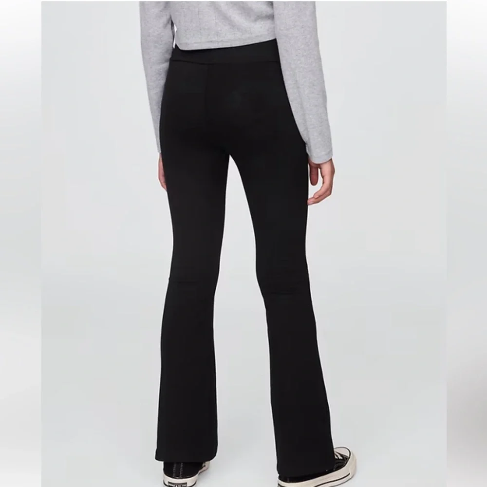 GAP|Kids Black Cotton Flare Leggings- Size 6-7 years